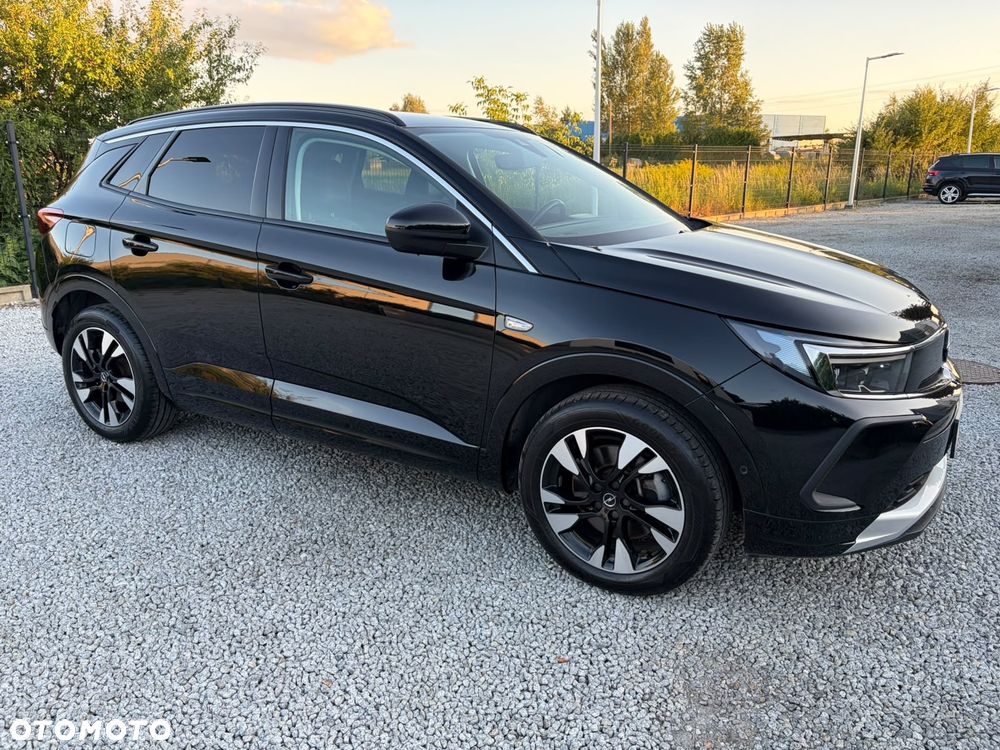 Opel Grandland 1.6 DI Automatik Ultimate - 3
