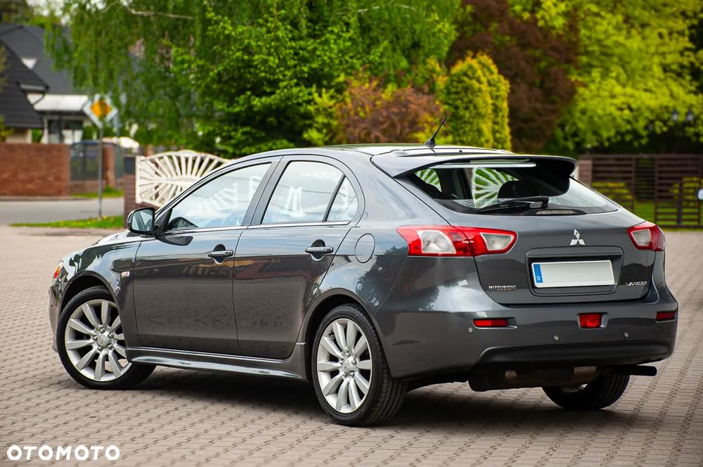 Mitsubishi Lancer 1.8 CVT Intense - 2