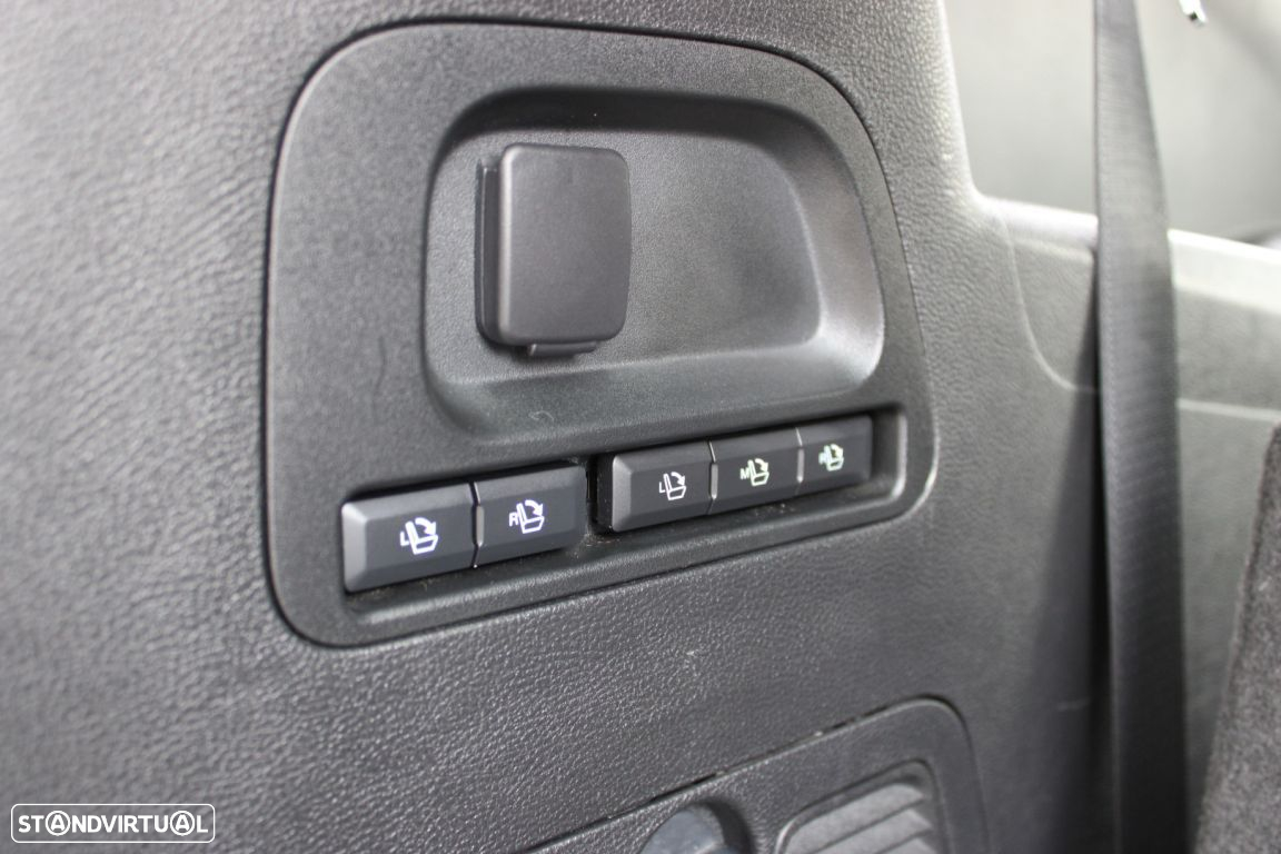 Ford S-Max 2.0 TDCi ST-Line - 21