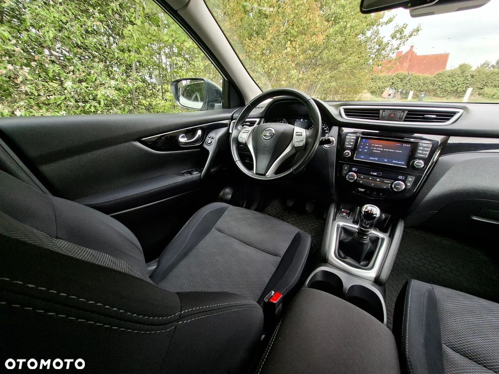Nissan Qashqai+2 - 10