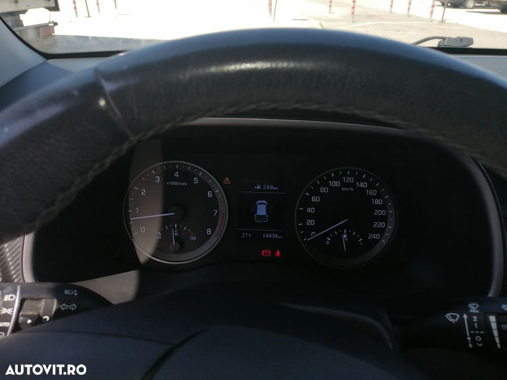 Hyundai Tucson 1.6 GDI 2WD 6MT Comfort - 2