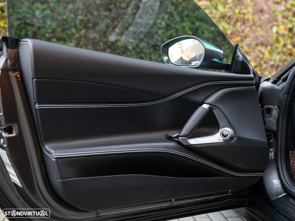 Ferrari 812 GTS Standard - 31