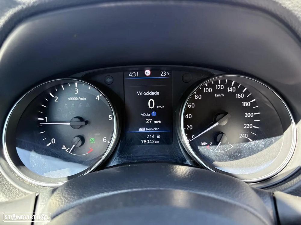 Nissan Qashqai 1.5 dCi N-Connecta J18 - 44