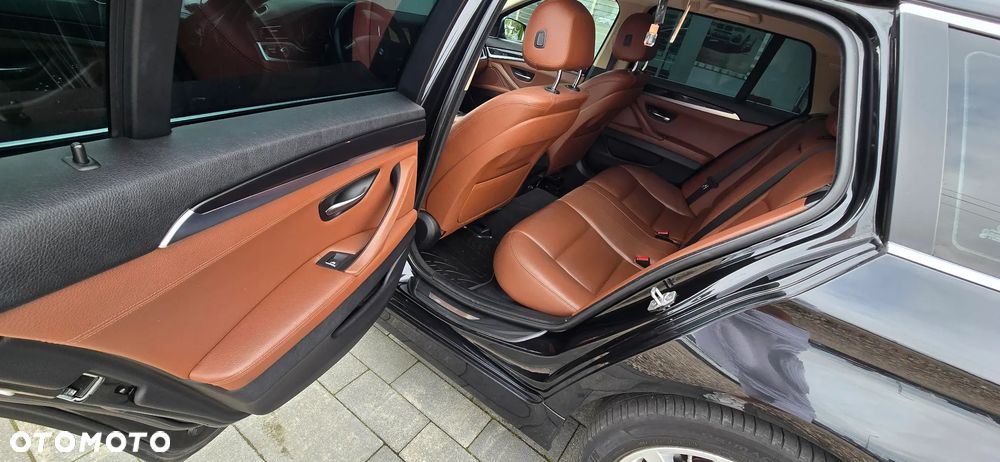 BMW Seria 5 520d - 19