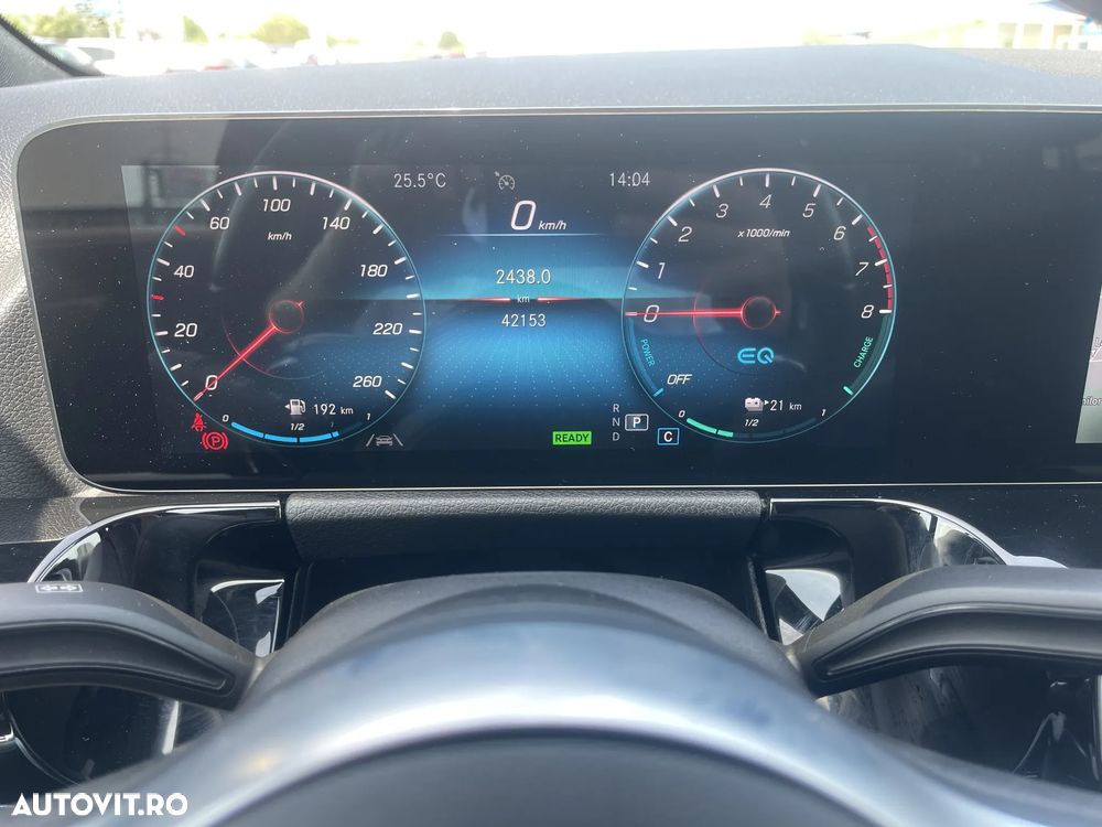 Mercedes-Benz GLA 250 e - 12