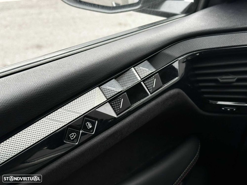 DS 4 1.2 PureTech Performance Line EAT8 — fotografia 18