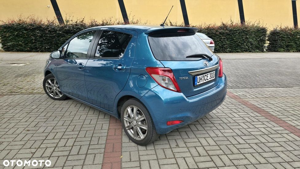 Toyota Yaris 1.33 Premium - 10