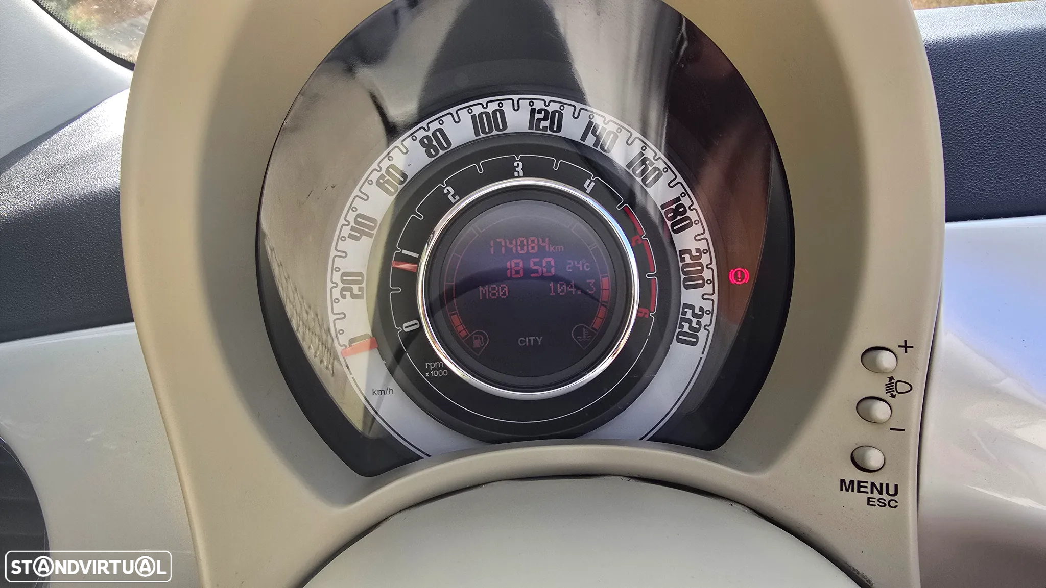 Fiat 500C 1.3 16V Multijet S&S Lounge - 26