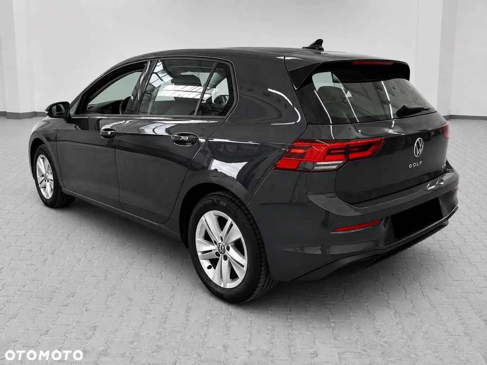 Volkswagen Golf 1.5 eTSI Life DSG - 7