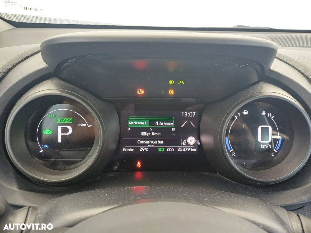 Toyota Yaris 1.5 VVT-i HSD Exclusive Style - 14