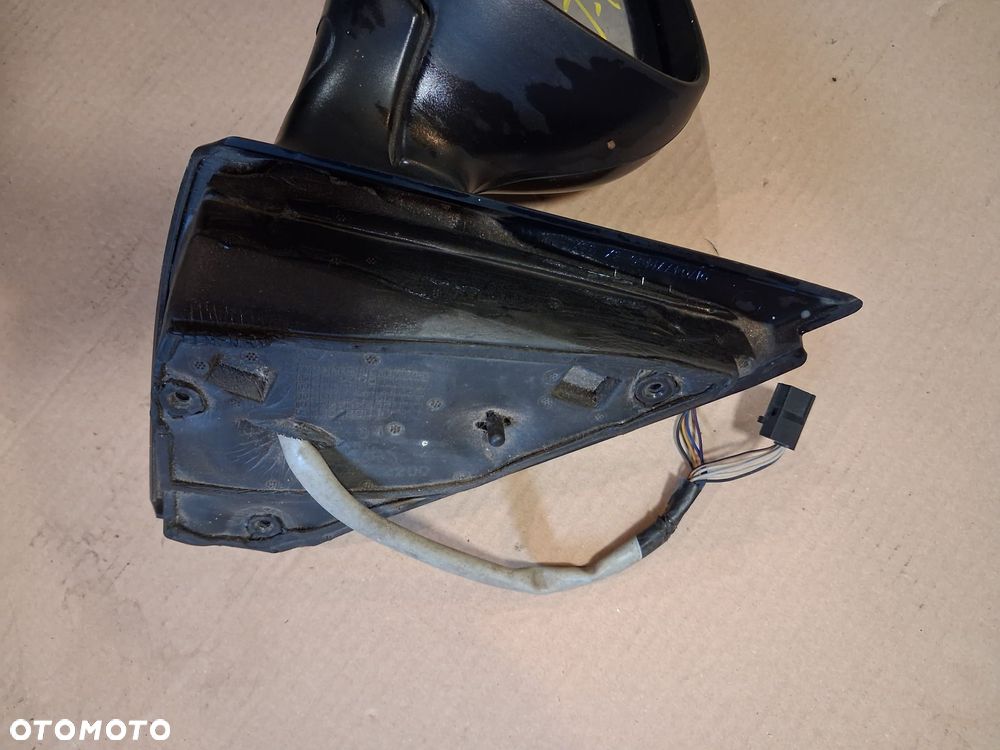 Lusterko LANCIA DELTA III lewe 5+4 pin czarne OE - 3