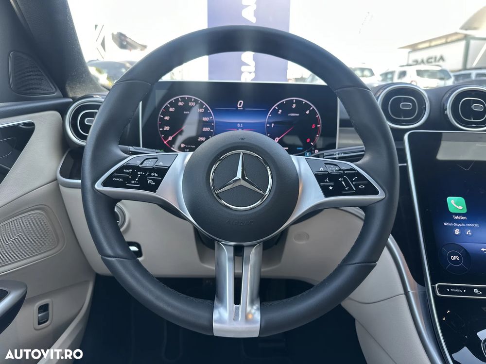 Mercedes-Benz C - 17