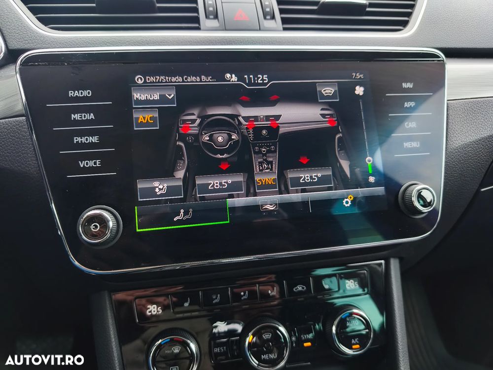 Skoda Superb 2.0 TDI 4x4 DSG Premium Edition - 20