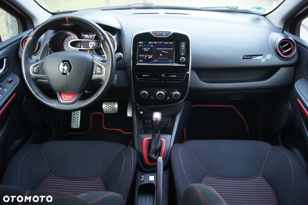 Renault Clio TCe 220 EDC R.S Trophy - 20