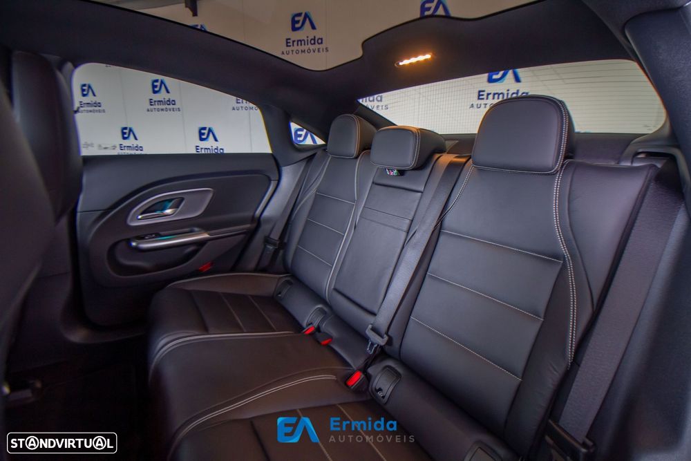 Mercedes-Benz CLA 350 - 26