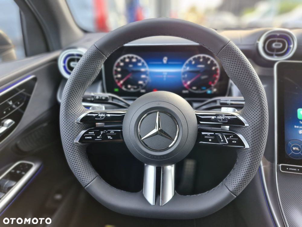 Mercedes-Benz GLC 200 mHEV 4-Matic AMG Line - 21