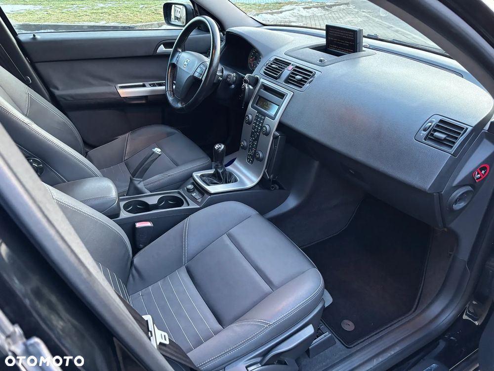 Volvo V50 2.0D DPF Momentum - 22