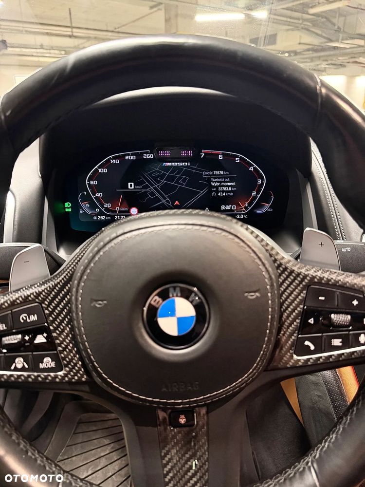 BMW Seria 8 - 20