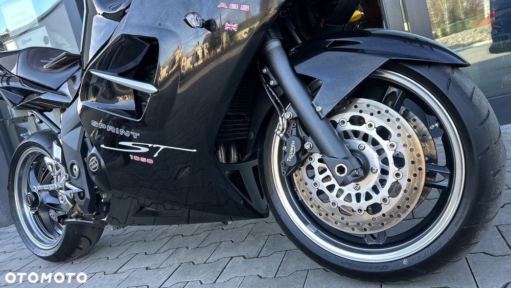 Triumph Sprint - 26