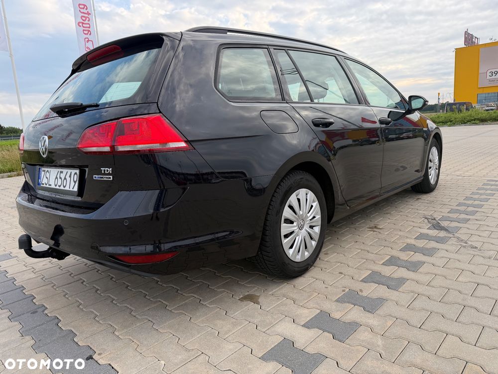 Volkswagen Golf 1.6 TDI BlueMotion Technology Comfortline - 19