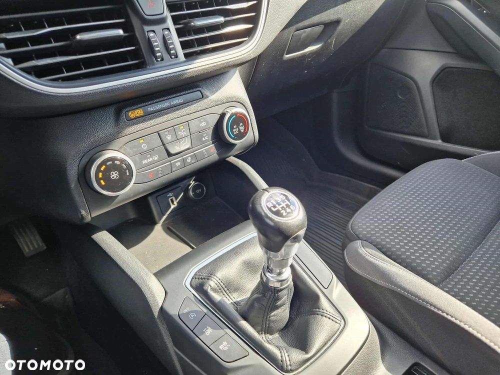 Ford Focus - 16