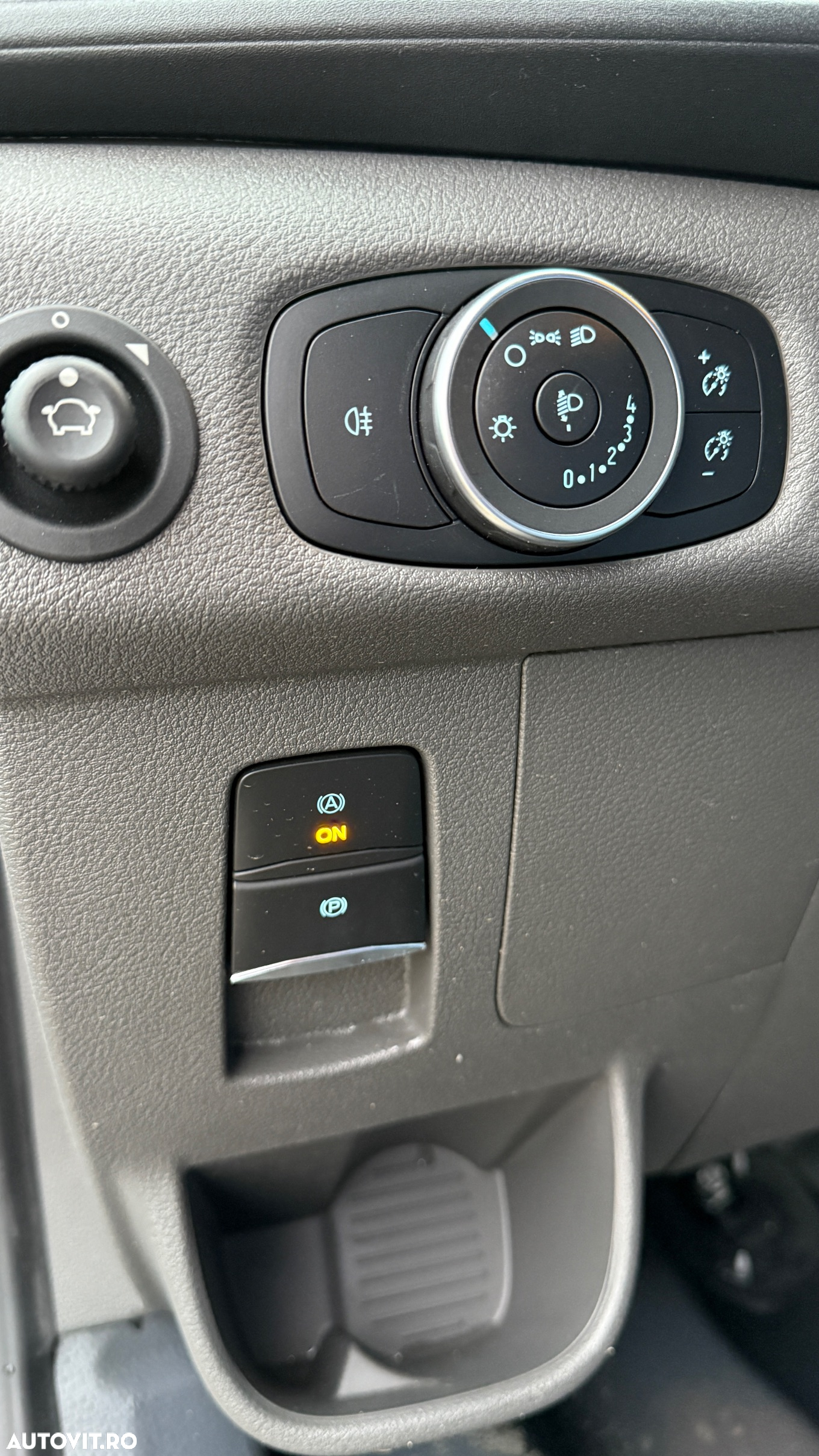 Ford Transit - E Transit - 17