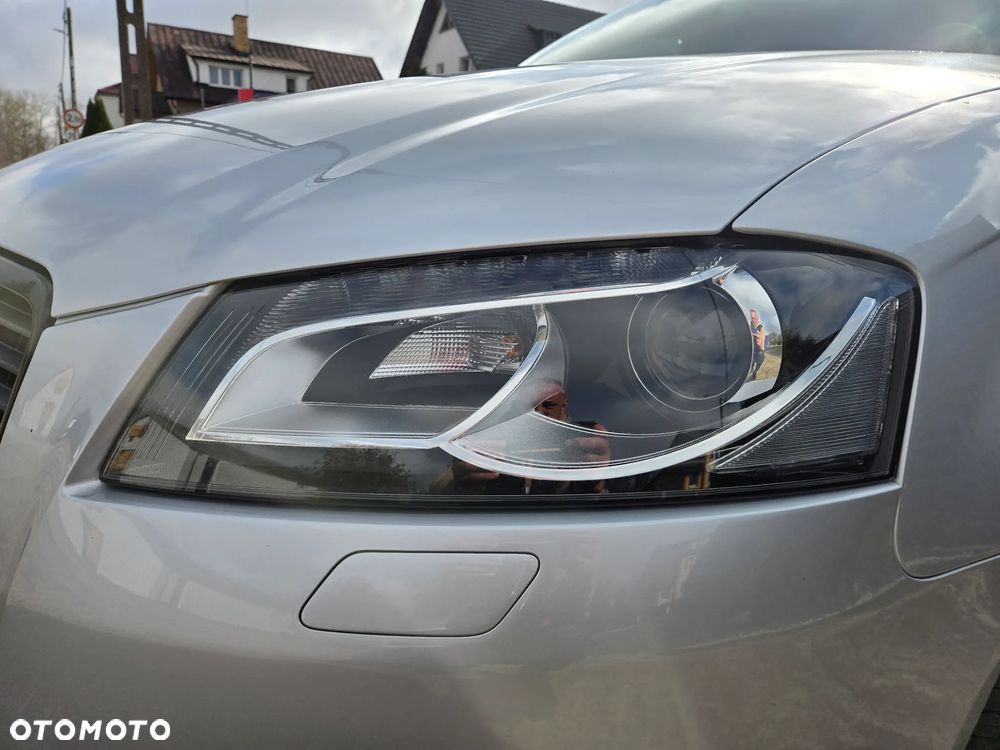 Audi A3 Sportback 2.0 TDI DPF quattro Ambition - 5