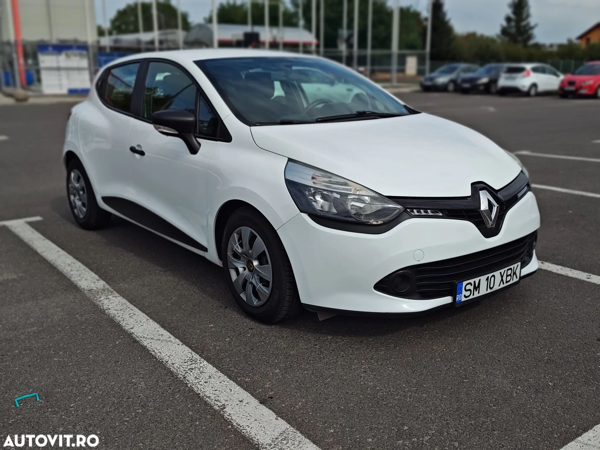 Renault Clio IV 1.5 dCi Authentique - 1