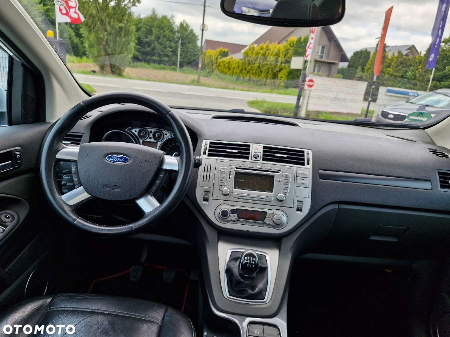 Ford Kuga - 8