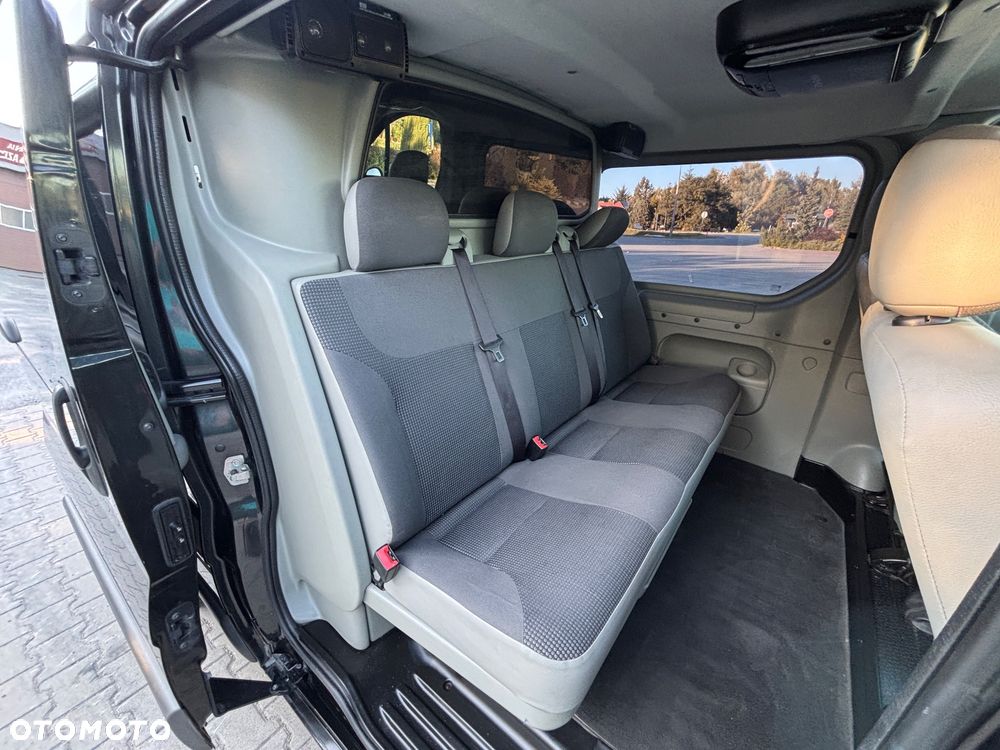 Opel Vivaro - 28