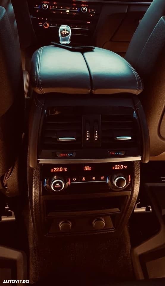 BMW X5 xDrive40d - 16