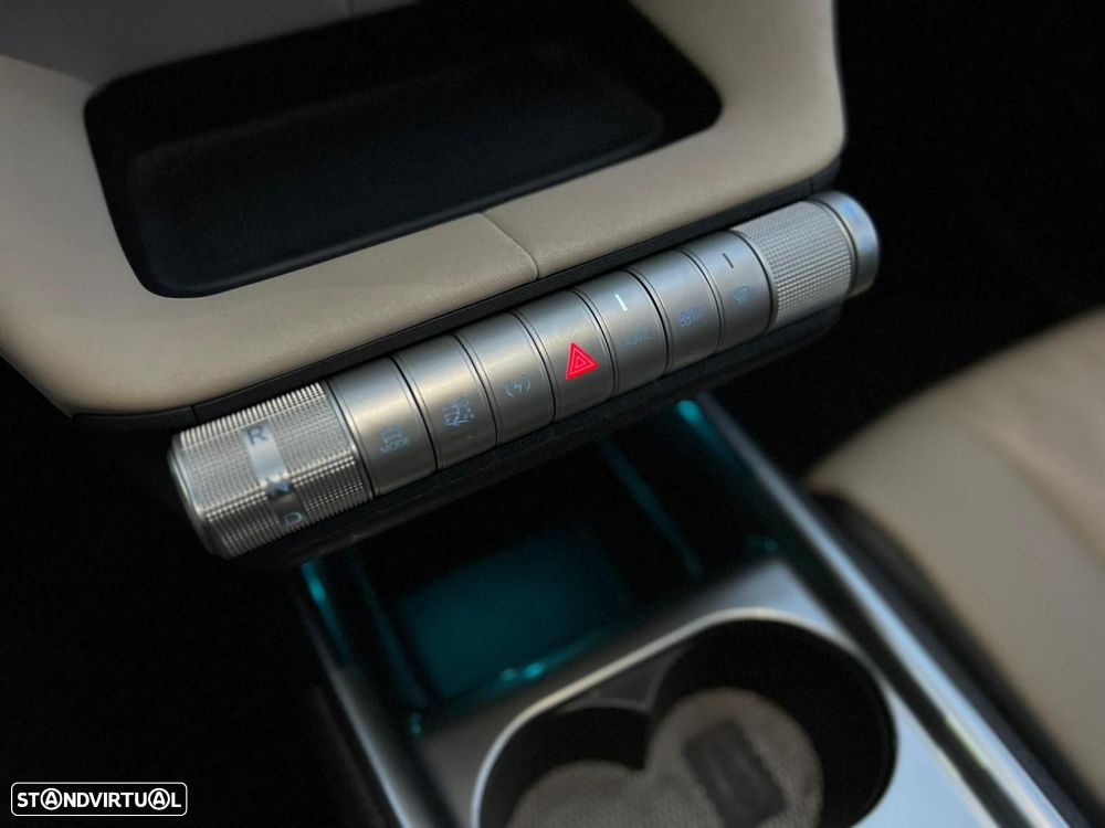 BYD Dolphin 60.4 kWh Design - 9