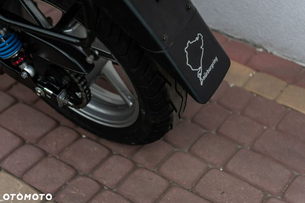 Honda CB - 10