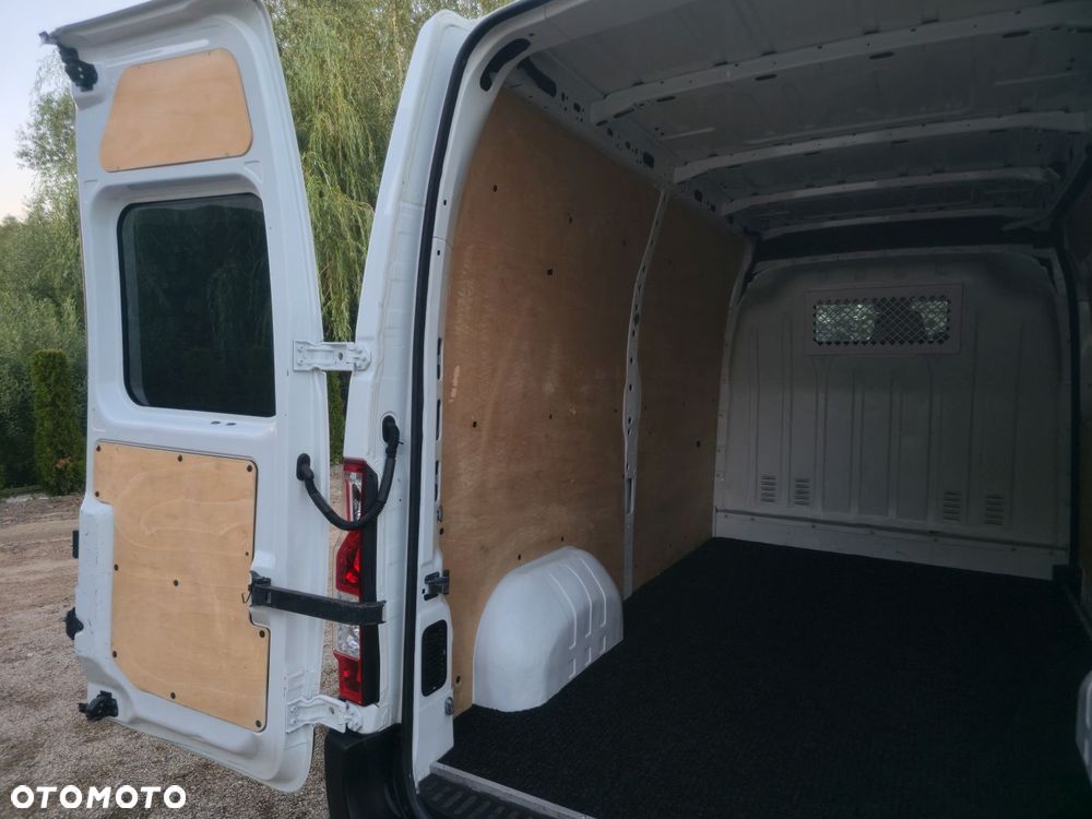 Renault Master - 23