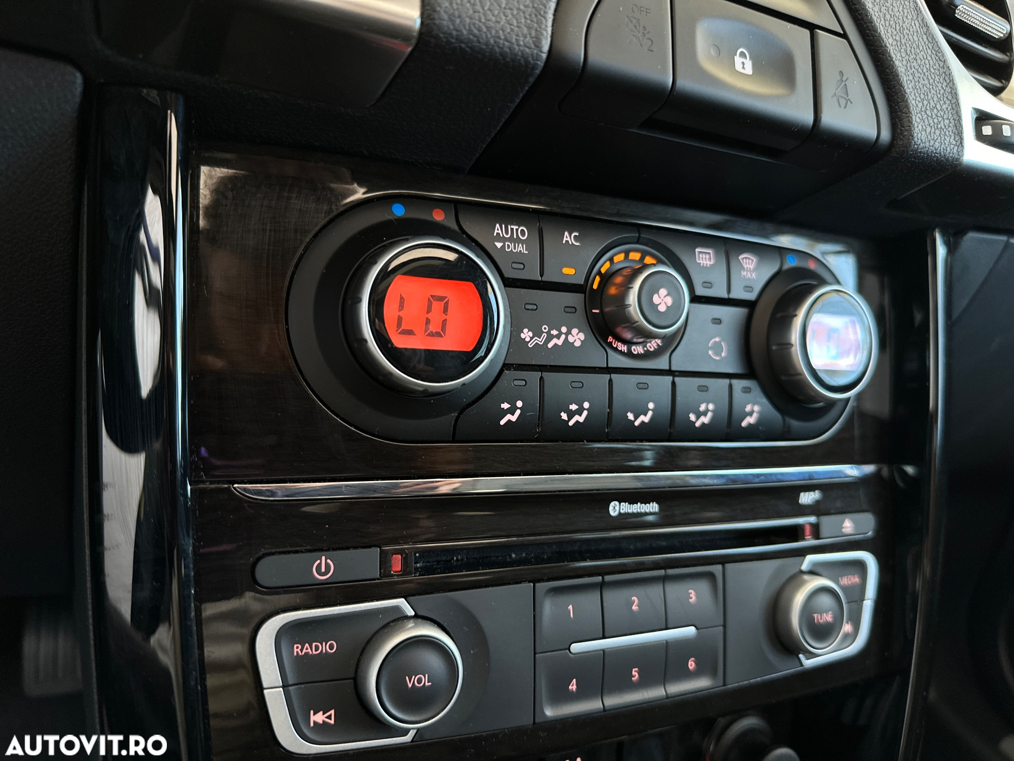 Renault Koleos dCi 150 FAP 4x4 Night and Day - 26