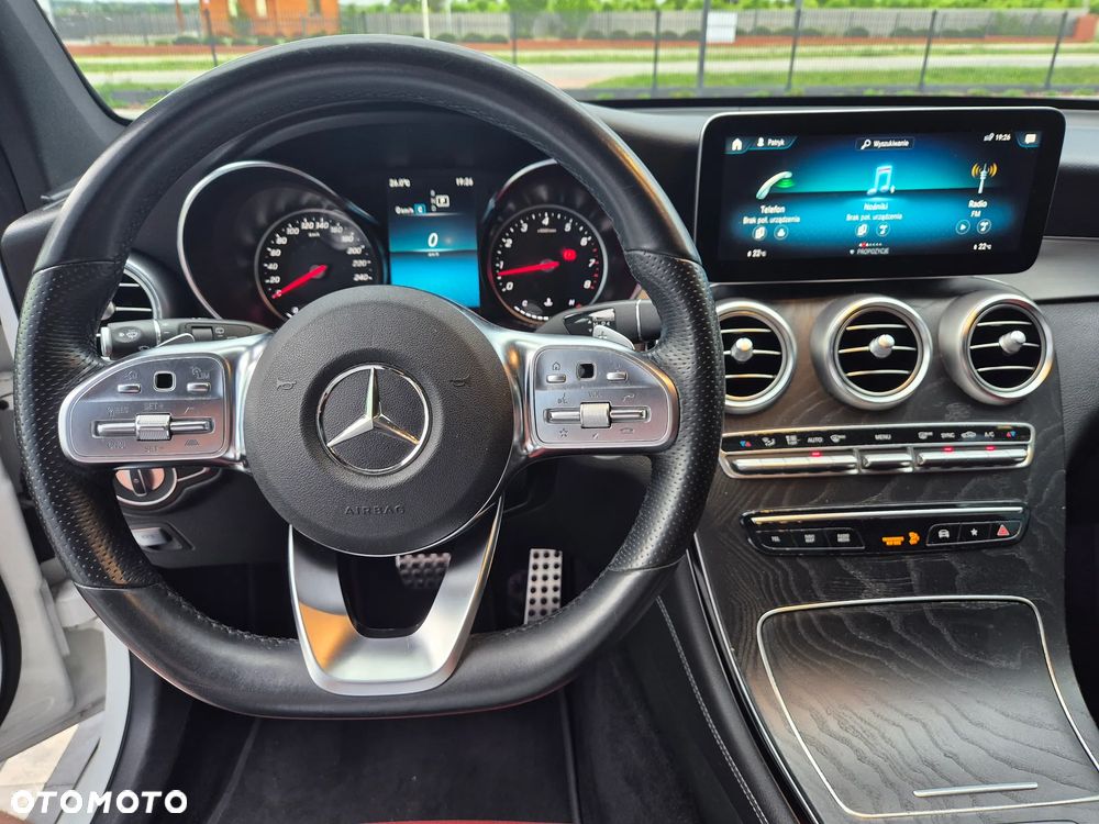 Mercedes-Benz GLC 300 4Matic 9G-TRONIC AMG Line Plus - 7