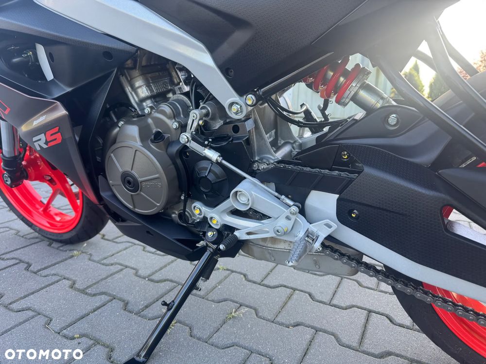 Aprilia RS - 24