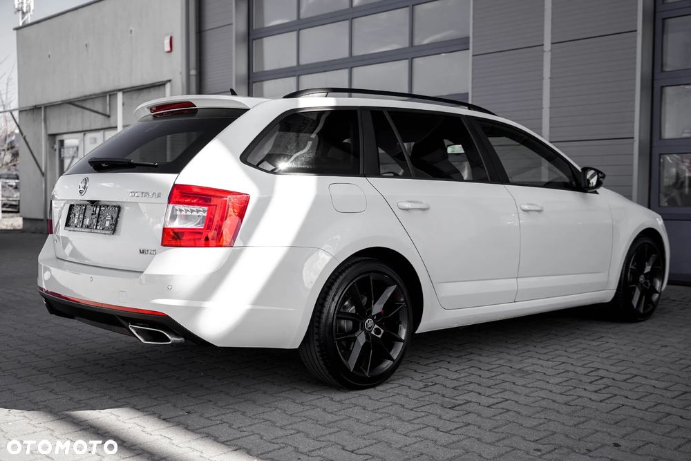 Skoda Octavia 2.0 TDI 4x4 RS DSG - 19