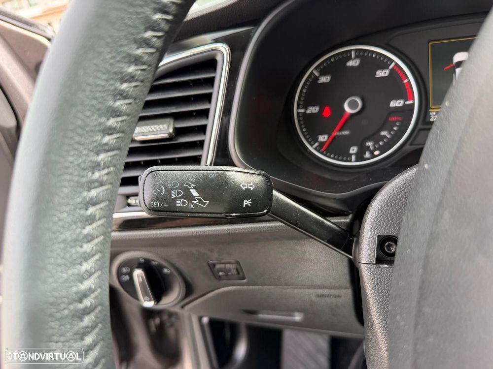 SEAT Leon 1.6 TDI ECOMOTIVE Style - 20