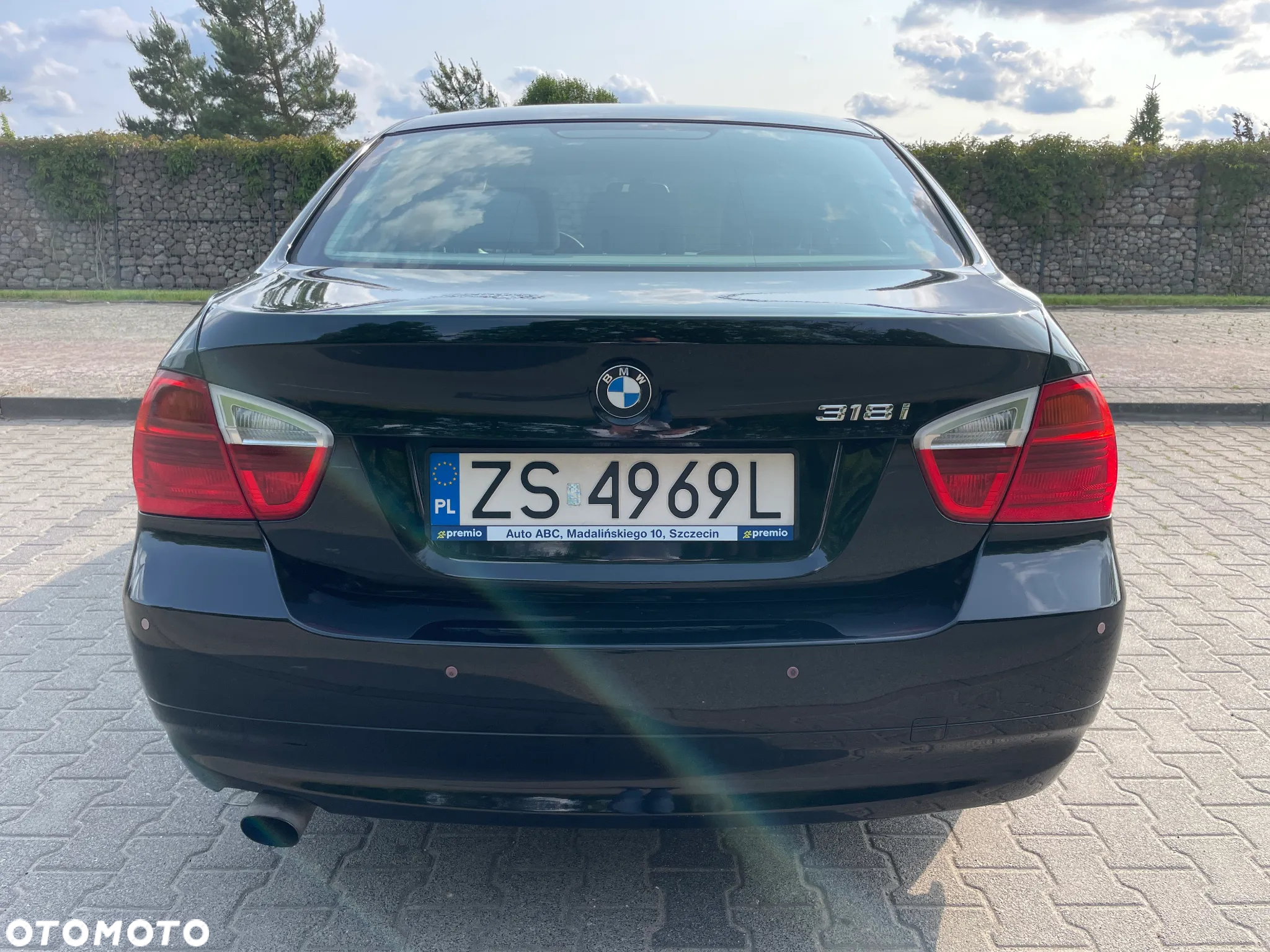 BMW Seria 3 318i - 15