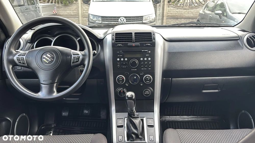 Suzuki Grand Vitara 1.9 DDiS Comfort DPF - 17