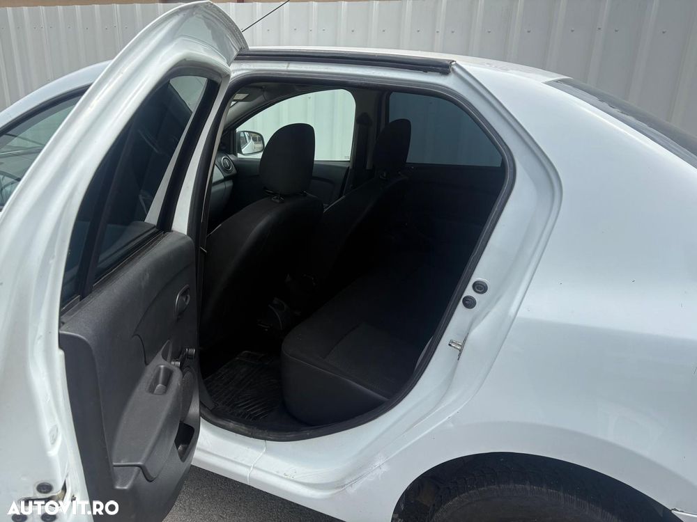 Dacia Logan 1.5 75CP Ambiance - 11