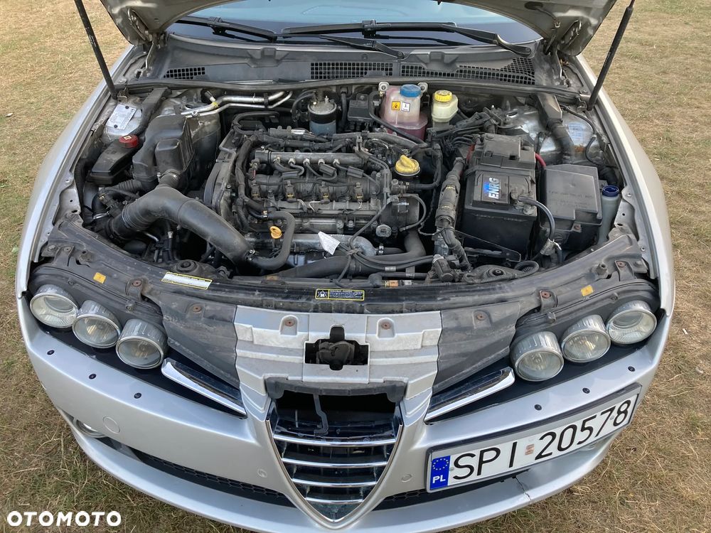 Alfa Romeo 159 1.9JTDM Distinctive - 8