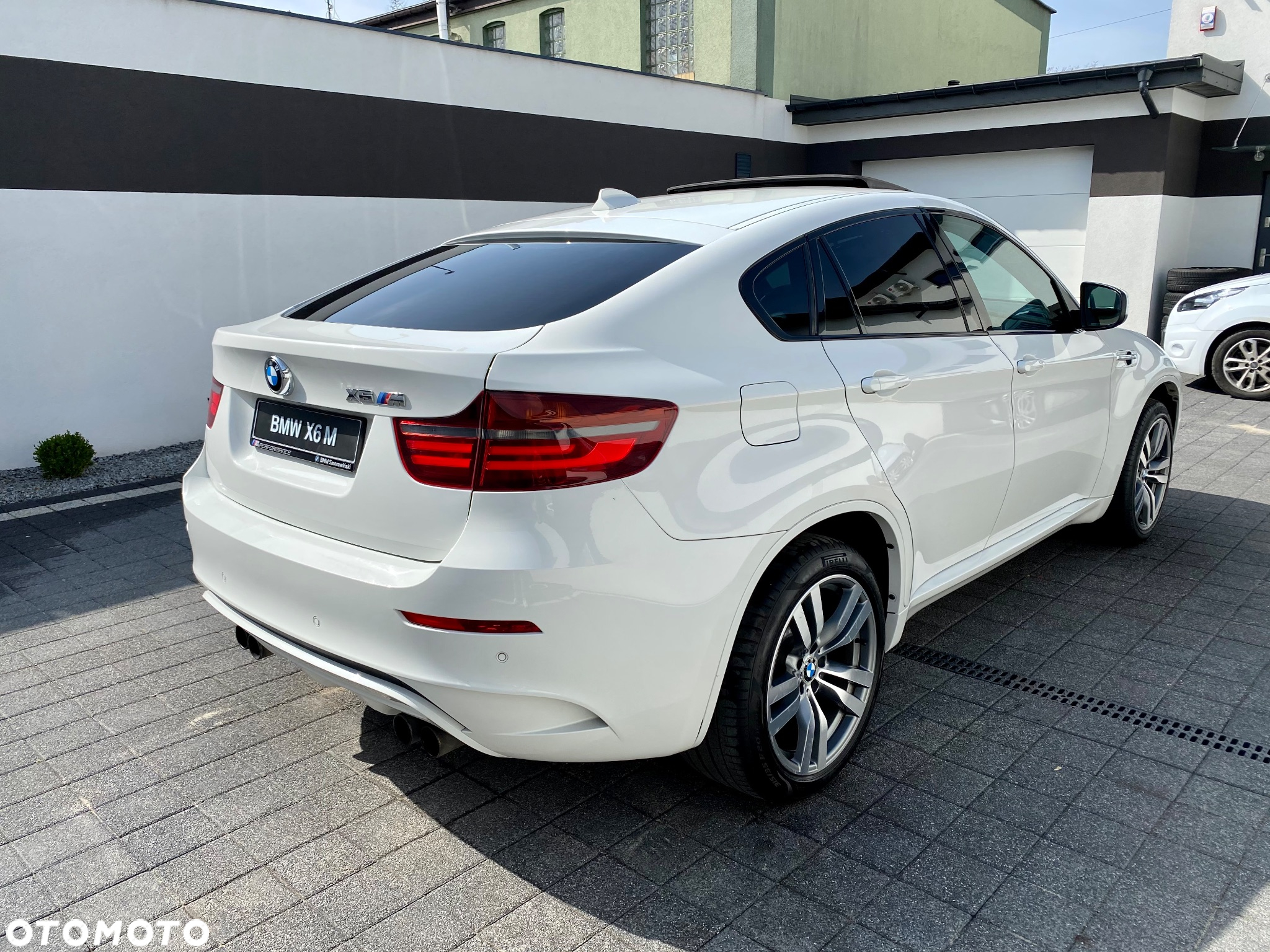 BMW X6M - 9