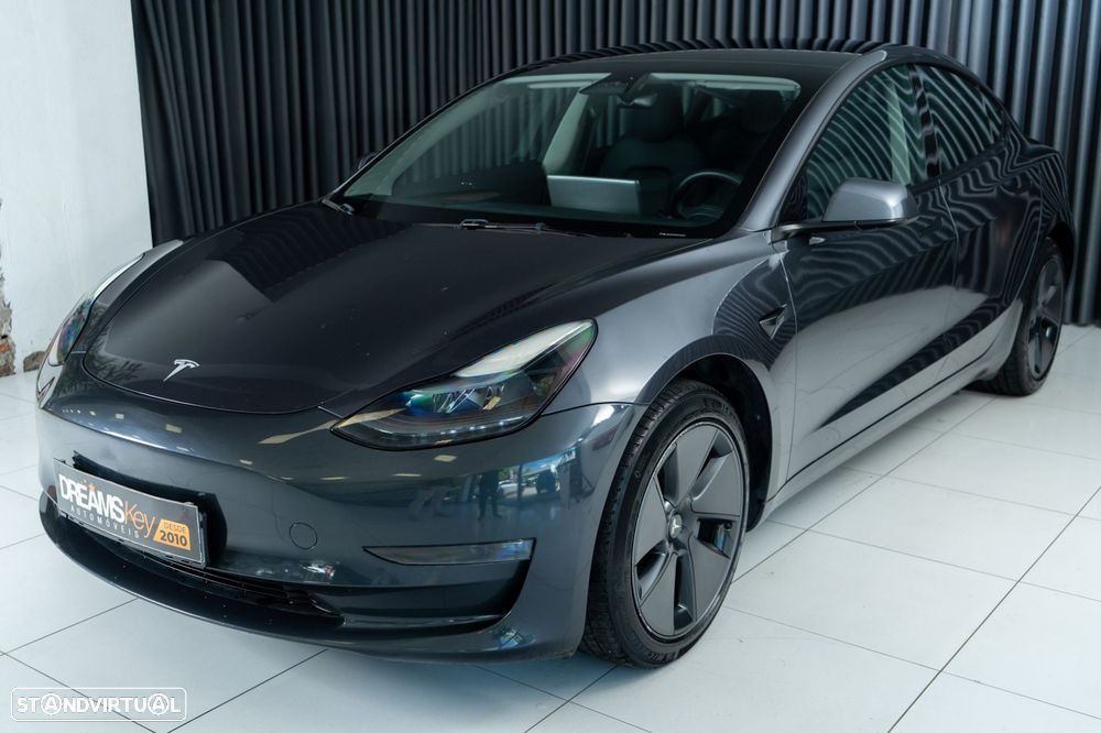 Tesla Model 3 Long Range Tração Traseira - 5