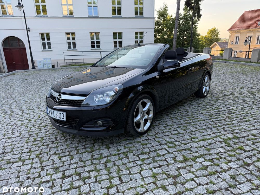 Opel Astra 1.6 Innovation - 20
