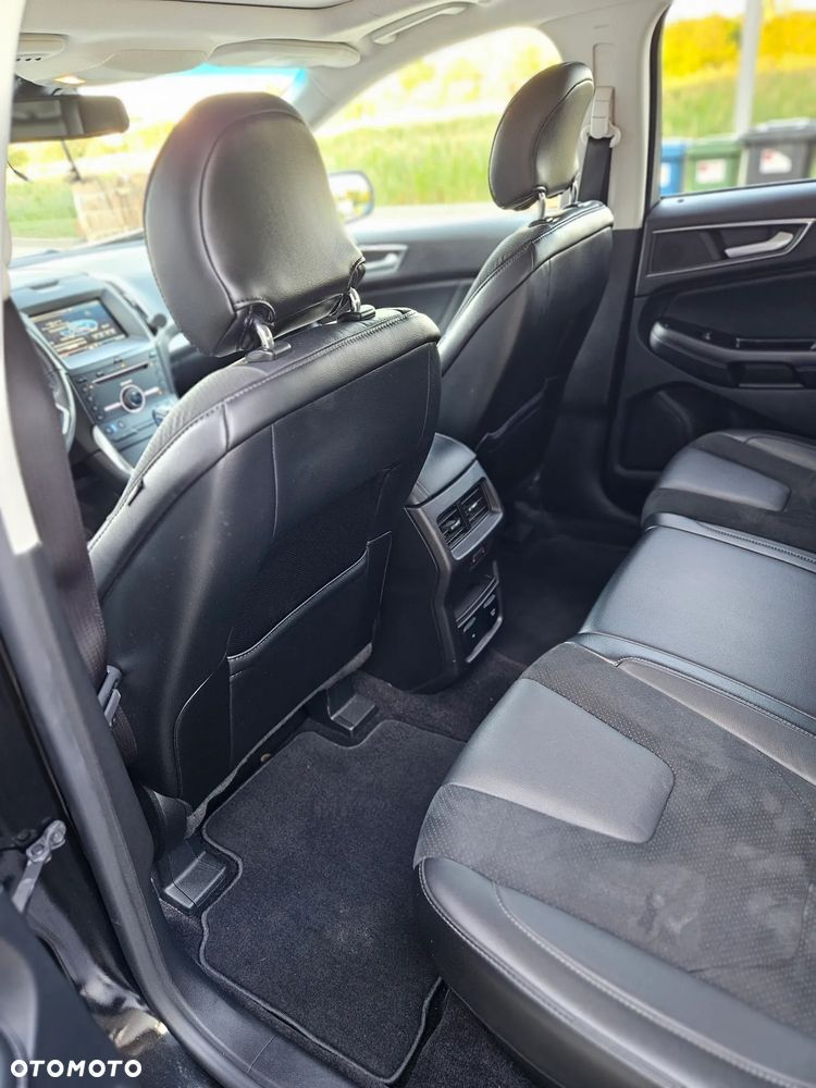 Ford Edge - 12