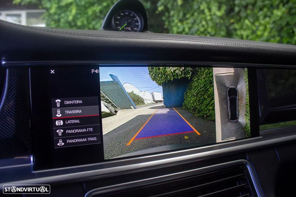Porsche Panamera Sport Turismo 4 E-Hybrid 10 Years Edition - 22
