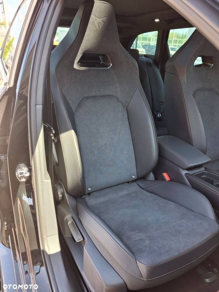 Cupra Leon Sportstourer 2.0 TSI 4Drive VZ DSG - 25