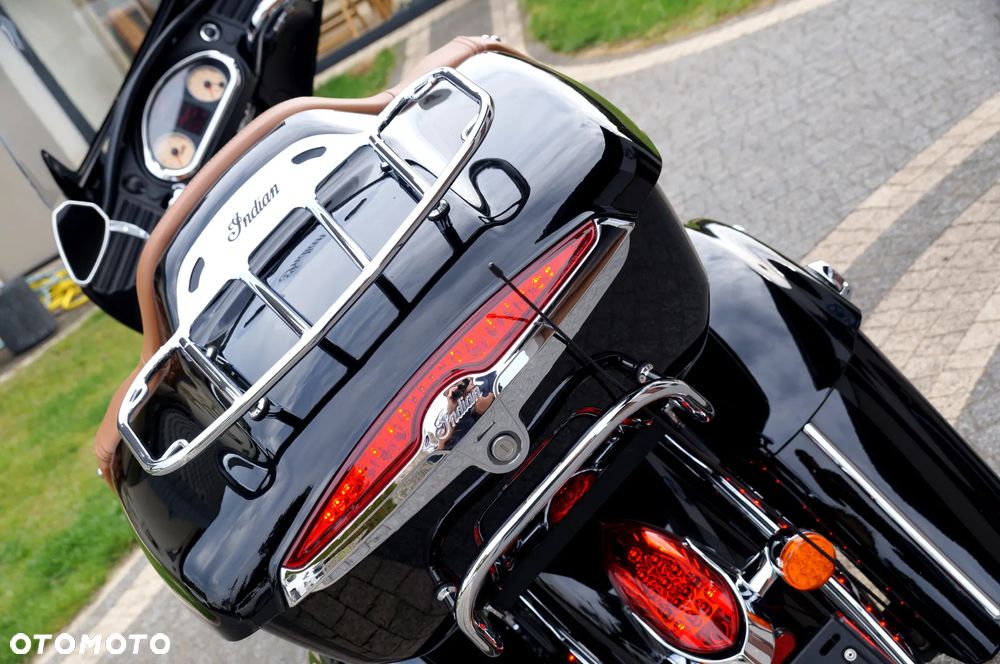 Indian Roadmaster - 10